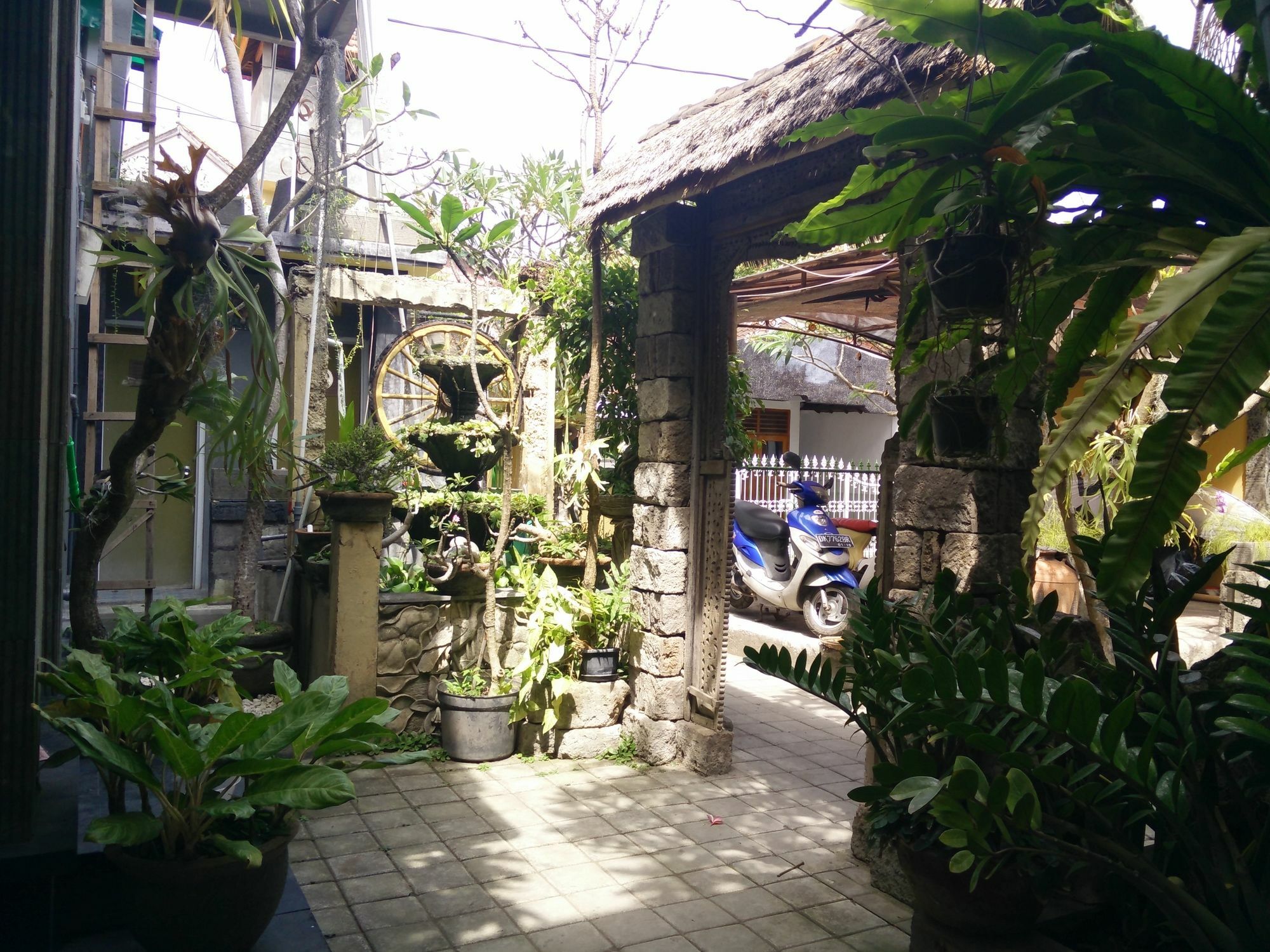 Double N Guesthouse Sanur Bali Exterior foto