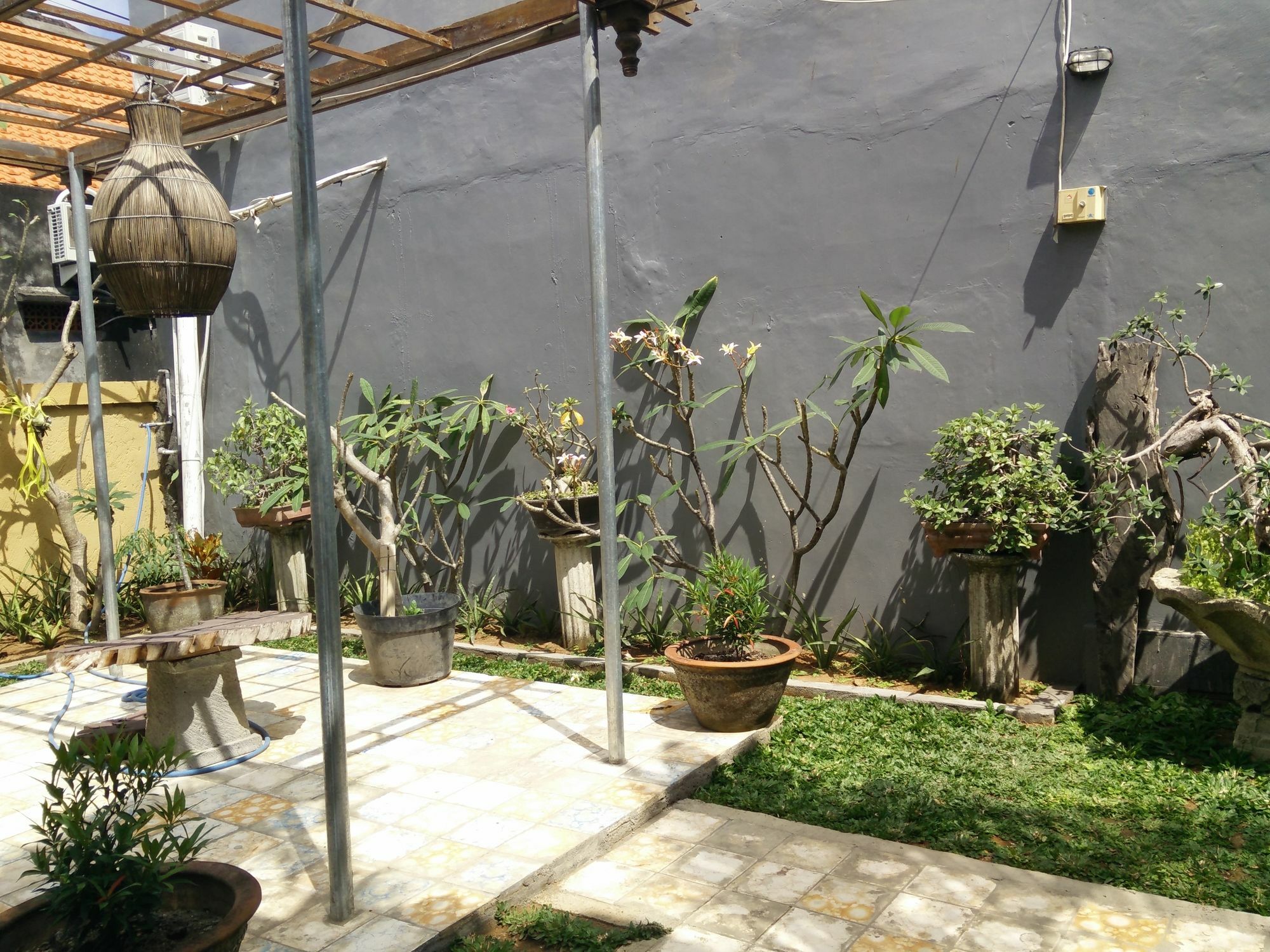 Double N Guesthouse Sanur Bali Exterior foto